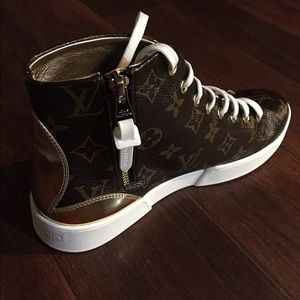 Louis Vuitton stellar sneaker
